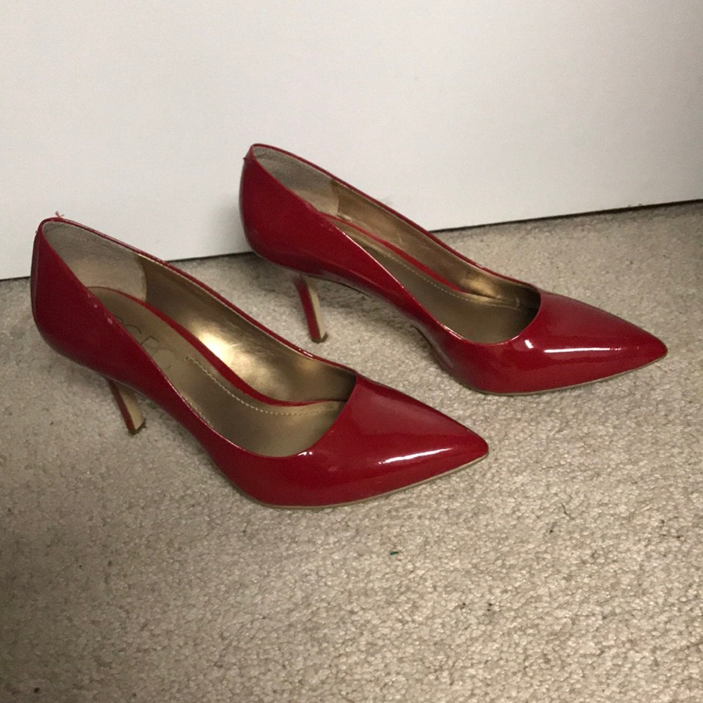 BCBG heels